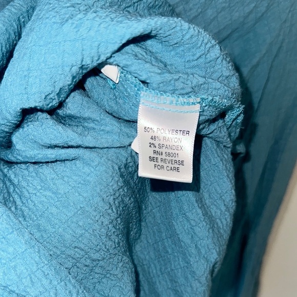 Croft & Barrow Women  Blue Button Down‎ Shirt Size XL - Picture 9 of 10